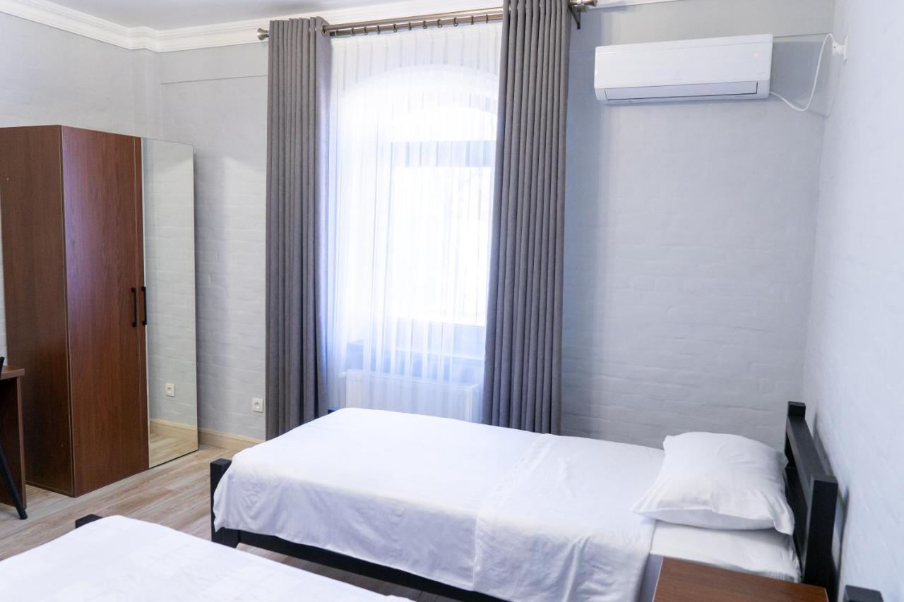 Nest Inn Tashkent Exterior foto